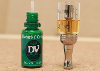 E Cig Tank - Filling Clearomizer E-Liquid