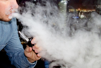 Vape E Cig Liquid | Vaping