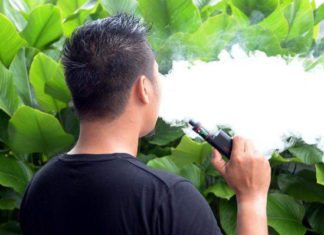 Singapore vaper arrested