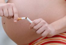 pregnant-woman-vaping