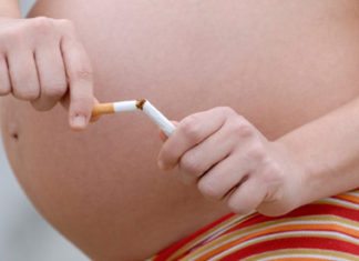 pregnant-woman-vaping