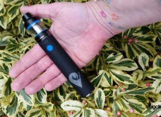 Innokin RipTide Crios hand shot