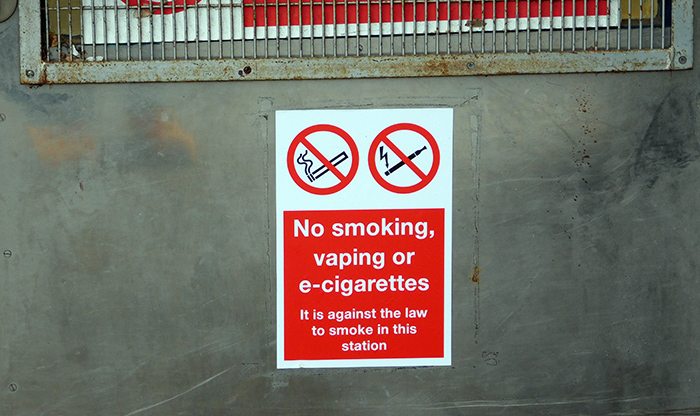 no vaping leamington spa train station