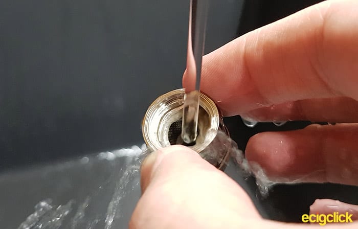 cleaning vape coil