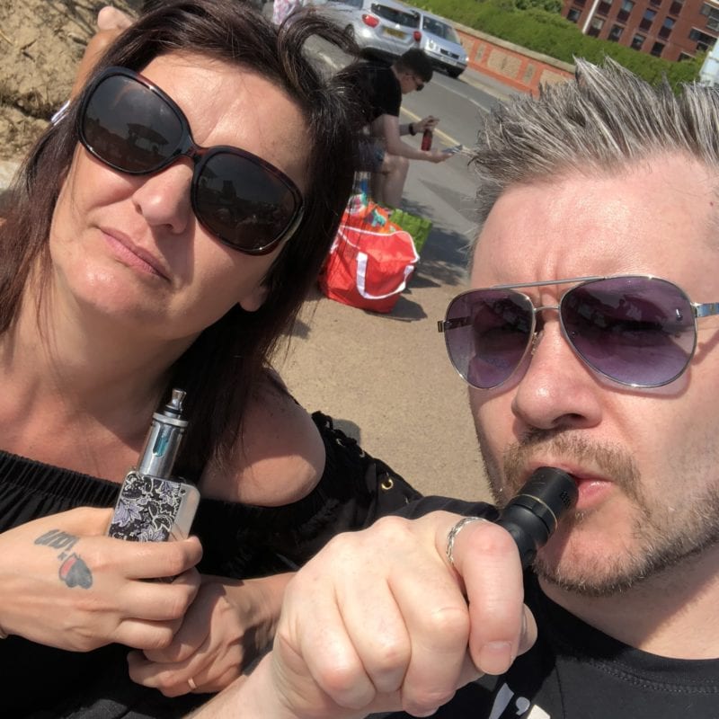 neash vape and wife