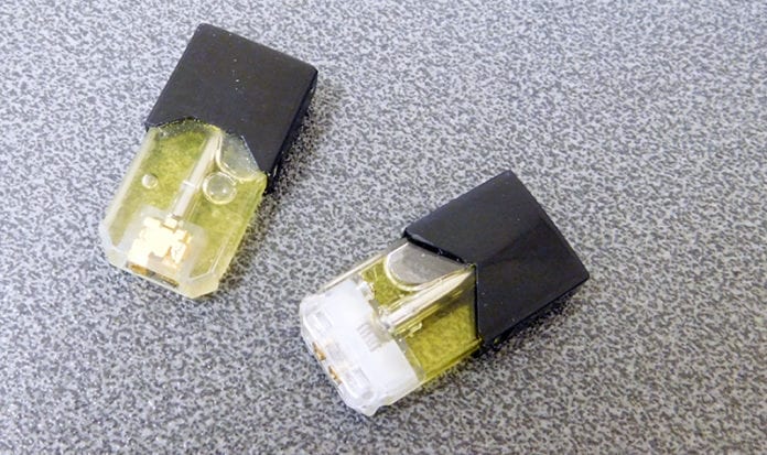 Refilling Juul Pods Pekkadillo Broskev Sga Empty Juul Pods Dodvka Krb  Intuice Refill Juul Pods With Vape Juice