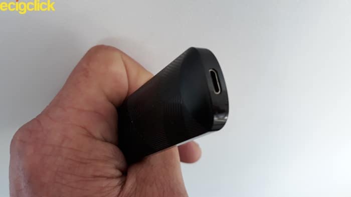 Vaporesso Osmall Pod Kit USB port