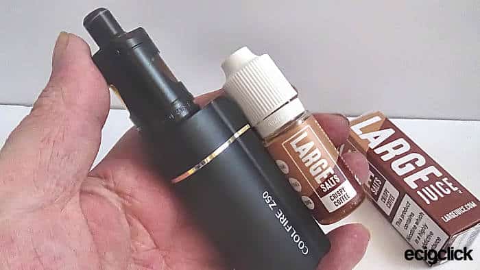 Innokin Coolfire Z50 check hand