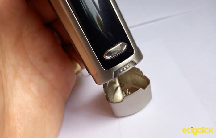 Wismec R40 Pod Mod cap connection to base