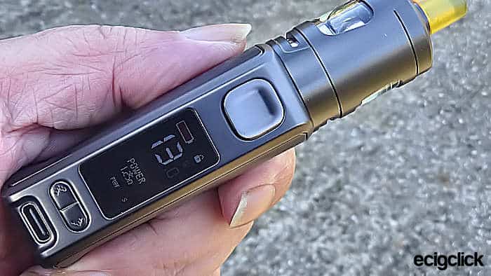 Eleaf IStick S80 outside display