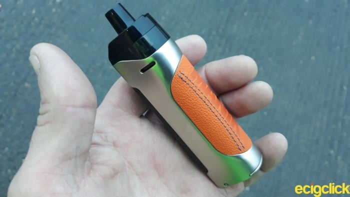 Wotofo Manik Pod Kit hand check