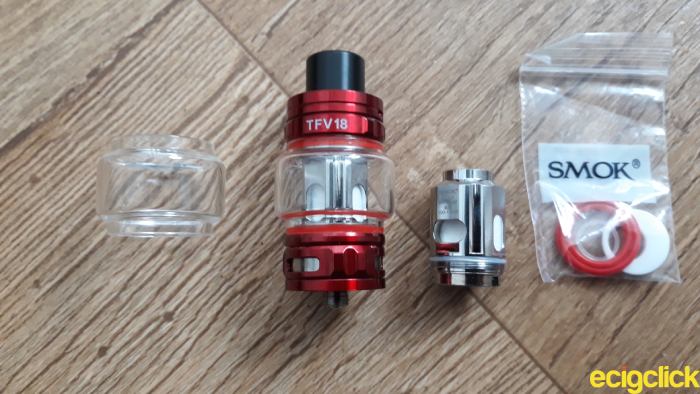Smok TFV18 sub ohm tank what's in the box