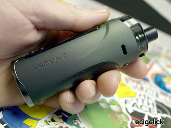 Innokin Kroma-Z in hand