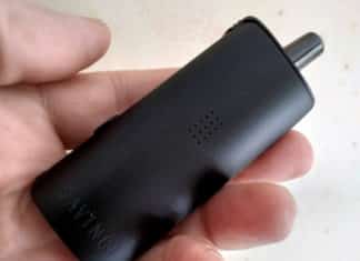 DaVinci MIQRO Vaporizer in hand