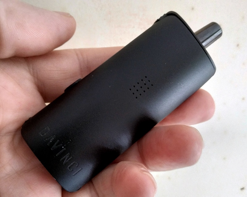 DaVinci MIQRO Vaporizer in hand