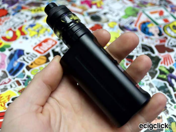 Hellvape Arez 120 in hand