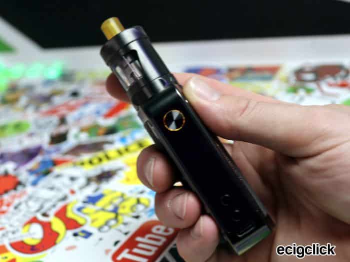 Innokin Coolfire Z80 in hand