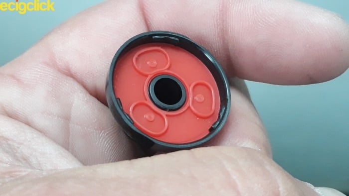 Vaporesso Luxe 80 pod kit underside of the removeable top cap