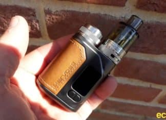 Freemax Marvos S Pod Kit hand check pic 1