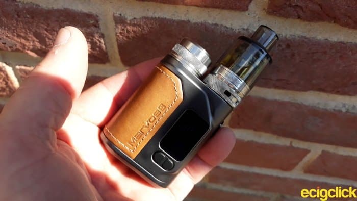 Freemax Marvos S Pod Kit hand check pic 1