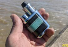 Eleaf iStick Pico Le hand check image