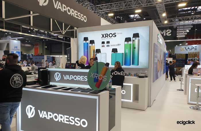 vaporesso stand