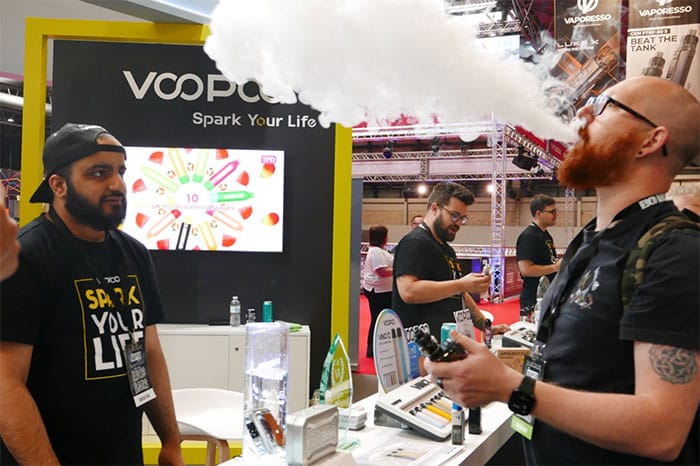 voopoo-vaper-expo-2022-stand