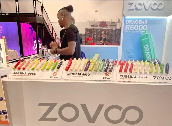 zovoo-r6000-stand-ads