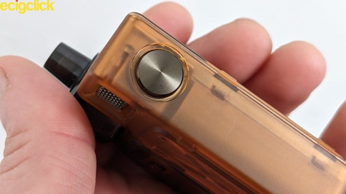 Fire button on the Uwell Crown M pod kit