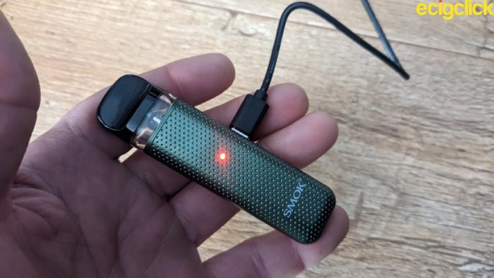 Charging the Smok Novo 2C pod kit