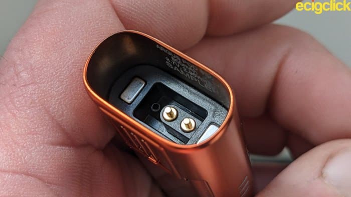 Inside the battery of the Voopoo Argus Pod SE