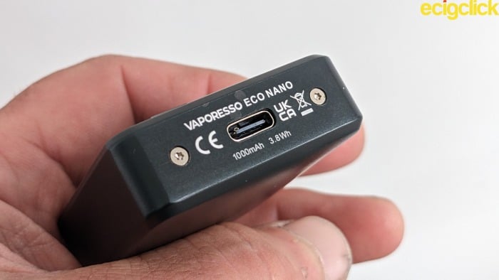 Type C charging port on Vap eco nano pod kit
