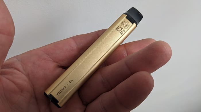 Appearance of the Gold Bar disposable vape