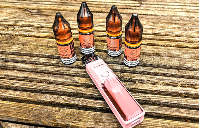 deliciu vape juice bottles