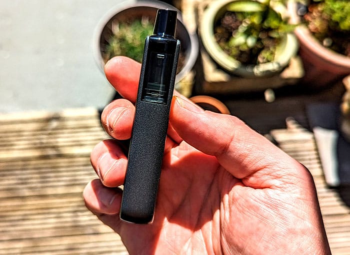 cue vape 2.0 slim side view