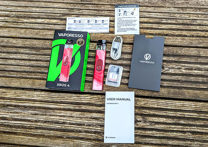 kit contents vaporesso xros 4