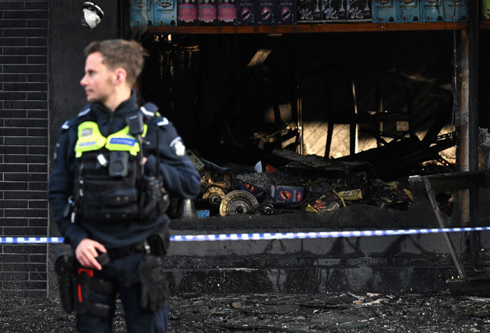 store fire 2