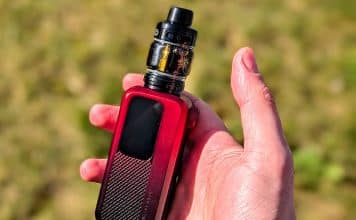 spark 220 in hand