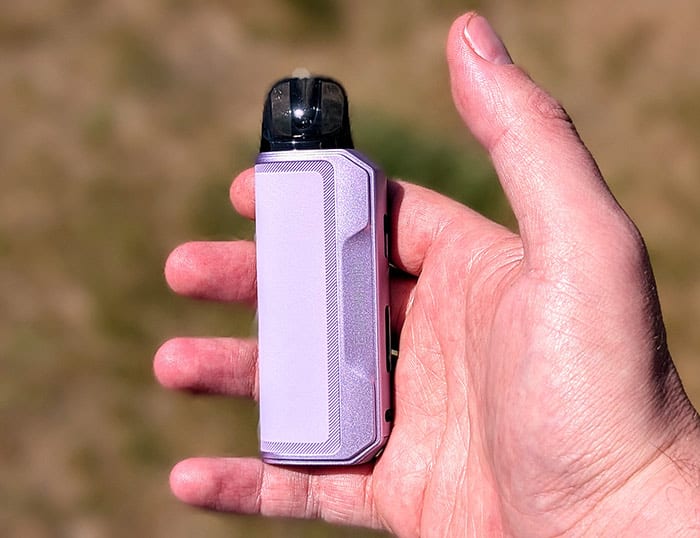 lost vape thelema elite s in hand