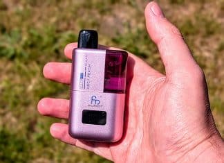 fumot mate pod in hand