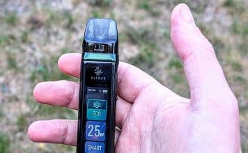 elfbar elfx ultra in hand