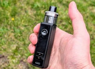 voopoo drag s3 in hand