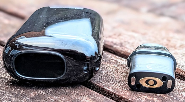 pod and magnetic battery