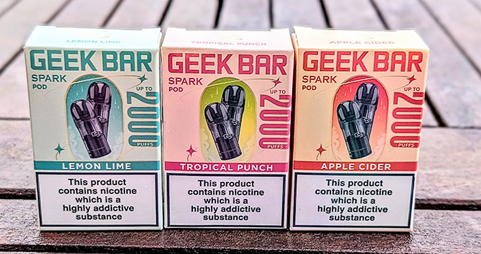 geek bar spark lemon lime