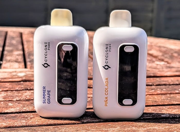 front view cyclone gust pro vape pods