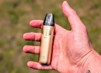 oxva nexlim 2 mini in hand